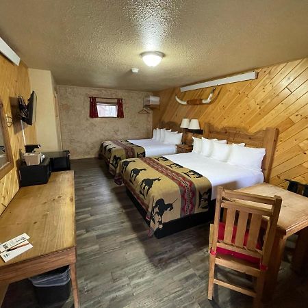 The Longhorn Ranch Resort Lodge & Rv Park Dubois Eksteriør billede