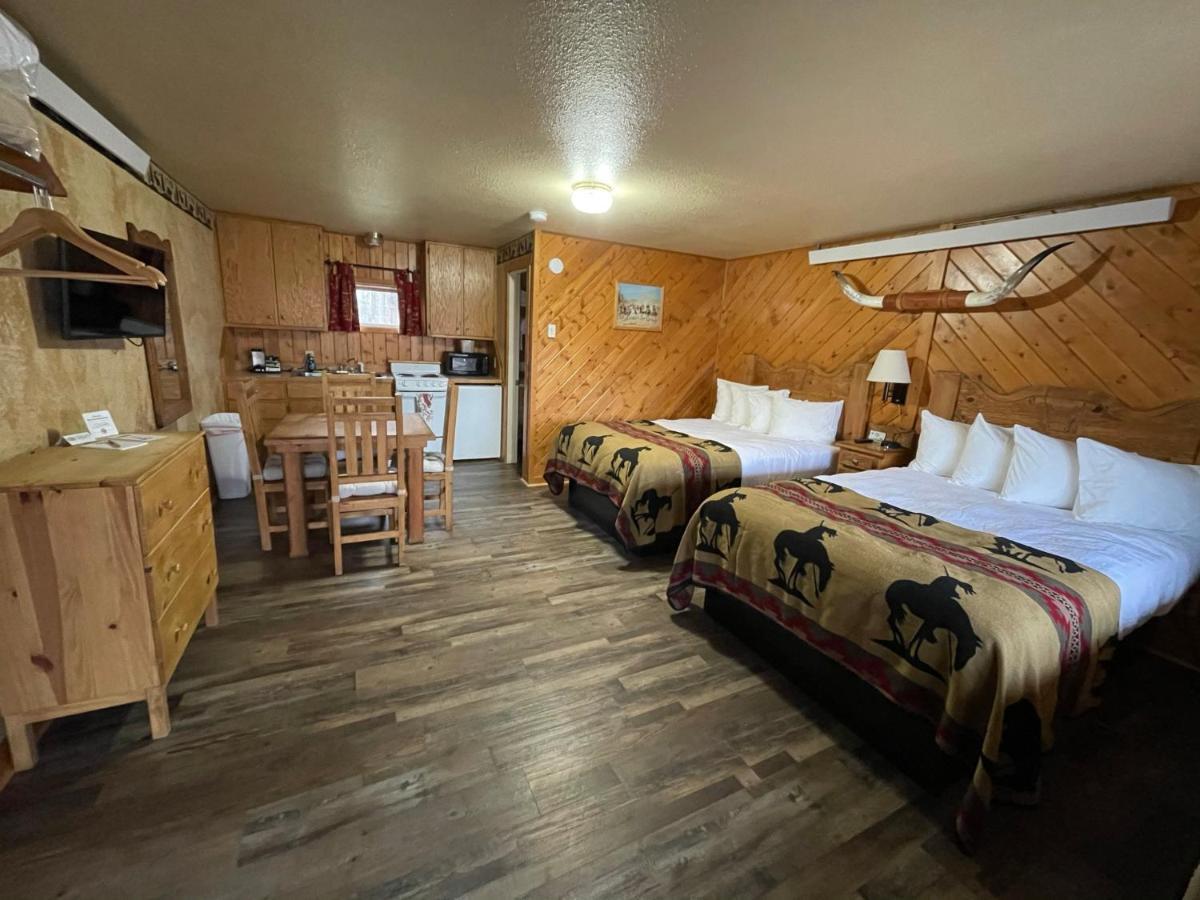 The Longhorn Ranch Resort Lodge & Rv Park Dubois Eksteriør billede