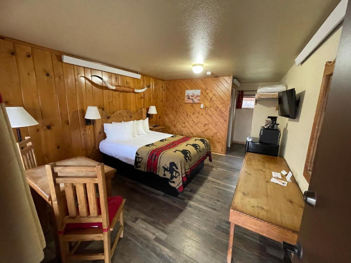 The Longhorn Ranch Resort Lodge & Rv Park Dubois Eksteriør billede