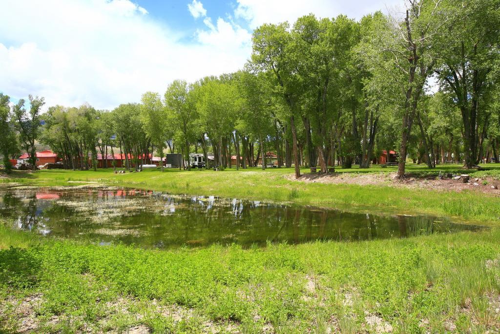 The Longhorn Ranch Resort Lodge & Rv Park Dubois Eksteriør billede