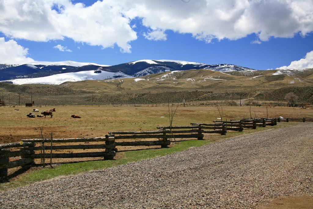 The Longhorn Ranch Resort Lodge & Rv Park Dubois Eksteriør billede